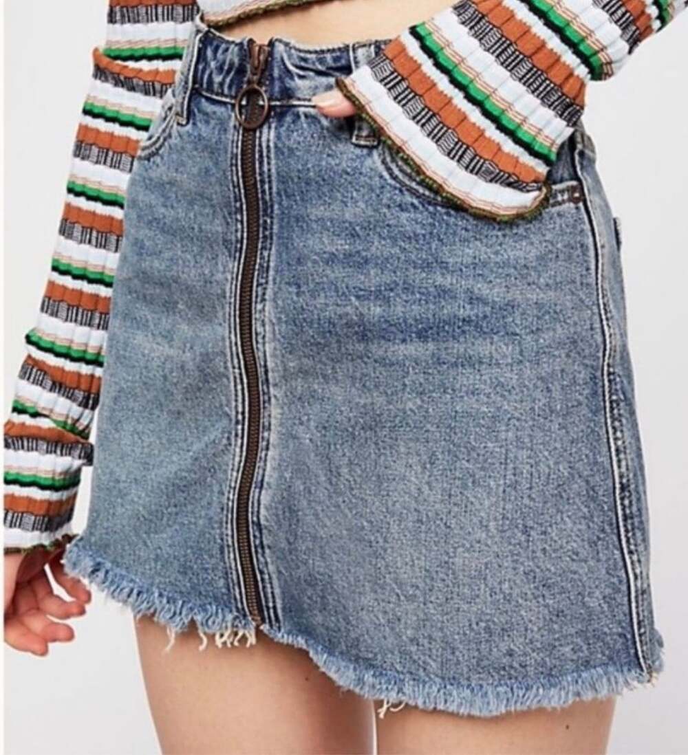 We The Free Size 30 Zip It Up Denim Skirt